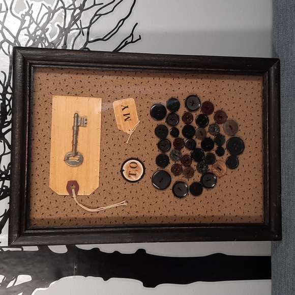 Picture Wall Art Key To My Heart Buttons Primitive Handmade Home Decoration - Picture 1 of 10